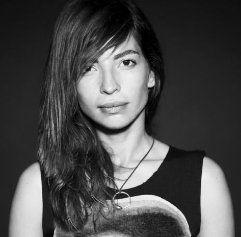 Portrait - Tania Saraiva